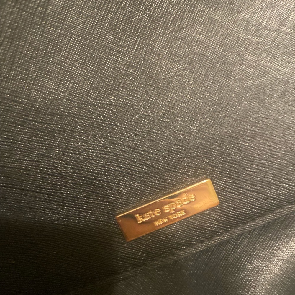 purse - Picture 2 of 3